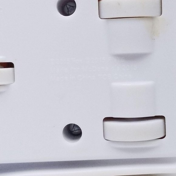 McDonalds 2015 Peanuts Movie Happy Meal Toy 5 Sally Snoopy Box Sled Rolling - Picture 8 of 8